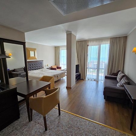 Royal Beach Private Apartments 阳光海滩 外观 照片