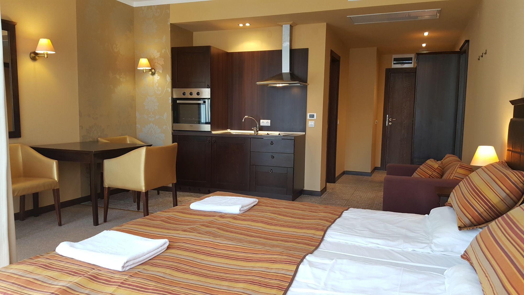 Royal Beach Private Apartments 阳光海滩 外观 照片