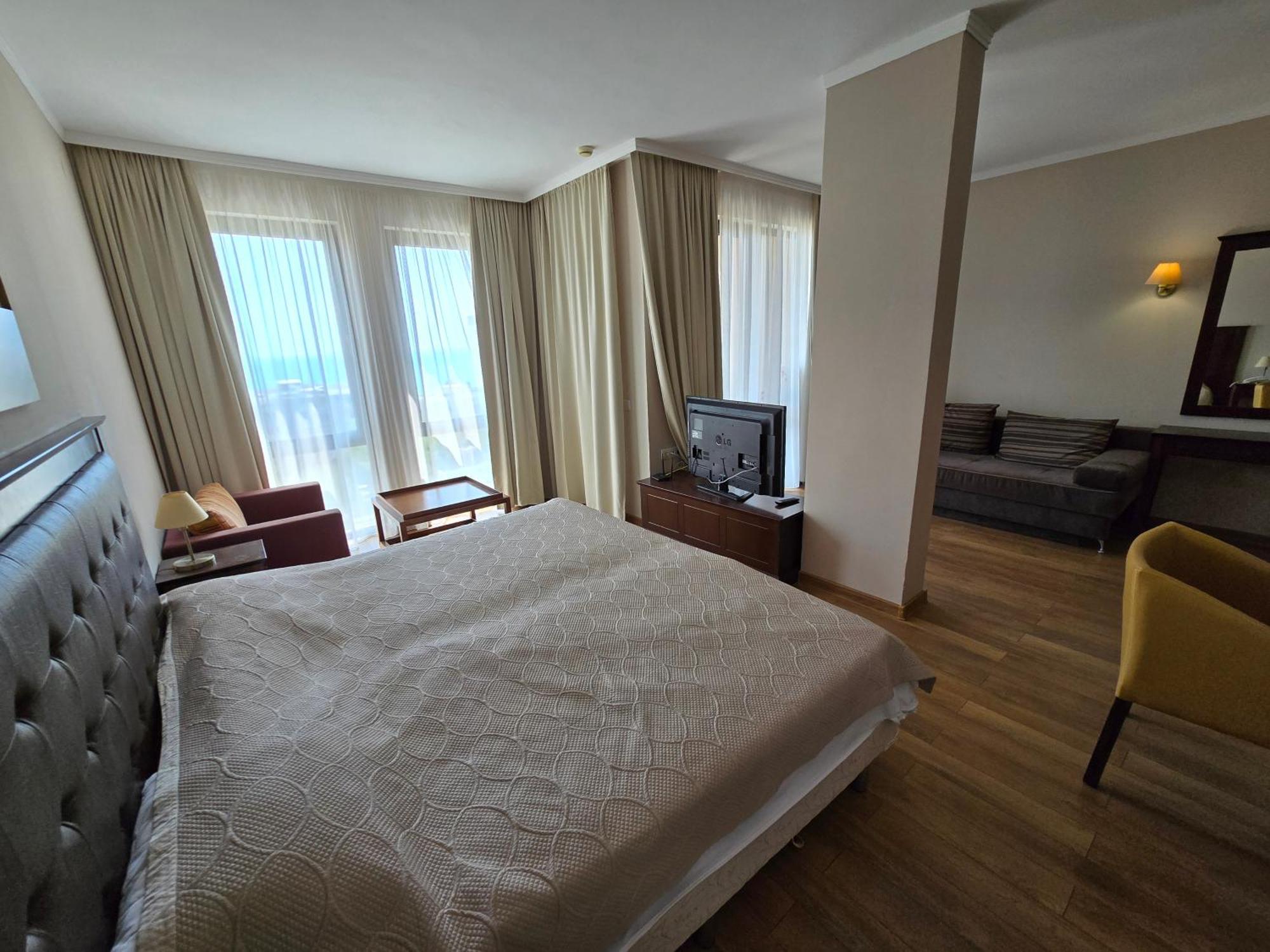 Royal Beach Private Apartments 阳光海滩 外观 照片