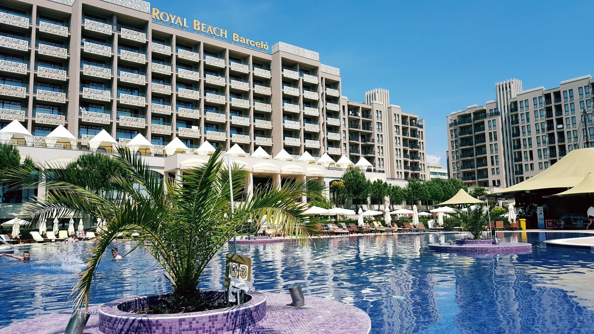 Royal Beach Private Apartments 阳光海滩 外观 照片